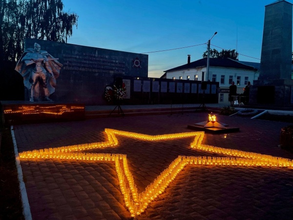 В ночь на 22 июня в Боровском районе зажглись «Свечи памяти»